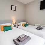 24 Baxtergate *