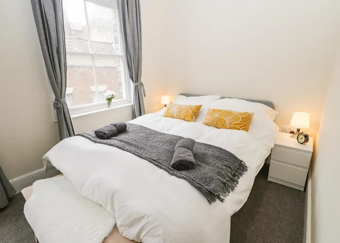 24 Baxtergate Whitby