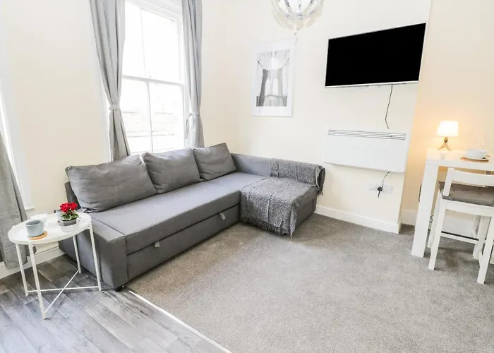 24 Baxtergate * Whitby