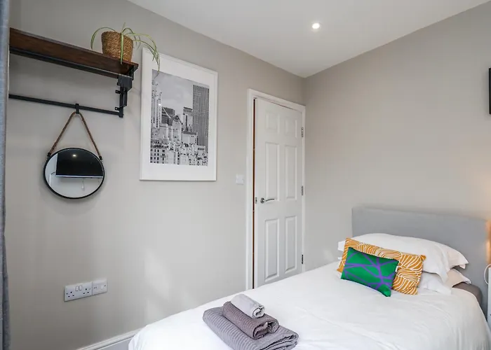 24 Baxtergate Whitby