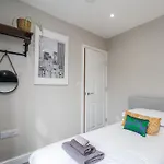 24 Baxtergate 惠特比
